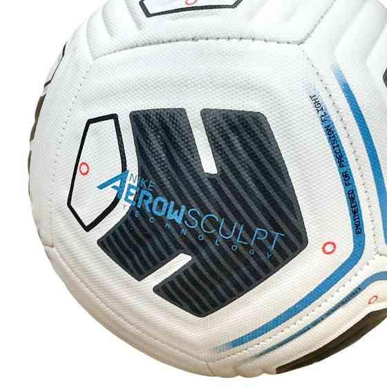 М'яч футбольний Nike ACADEMY Team, р. 4 Вишнёвое