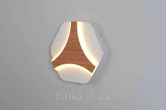 Світлодіодне бра 8927-1 9W 200*185*40 white Київ