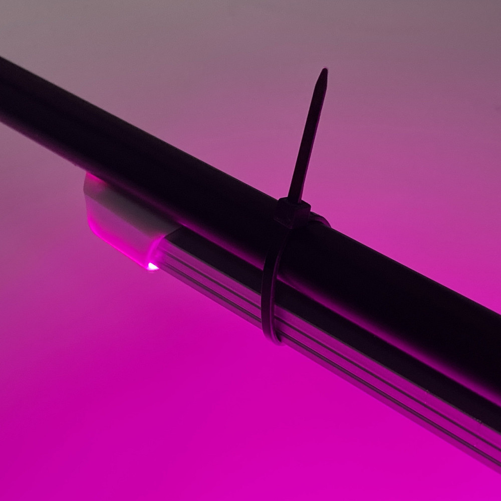 Підставка для квітів на вікно Lucia Plus з універсальним тримачем для фітоламп Бориспіль - фото 8