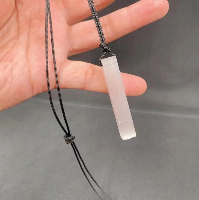 Подвеска из натурального необработанного селенита, 5.5 см. Киев - изображение 5