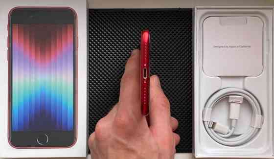 НОВИЙ — iPhone SE 2022 — 64 гб — 100% АКБ — PRODUCT RED — NEVERLOCK. Київ