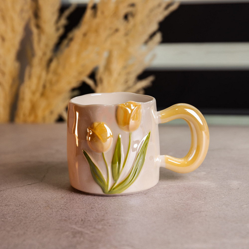 Новогодняя фарфоровая чашка для чая и кофе 