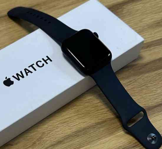Смарт -Часы Apple Watch Series 2 44mm. Киев