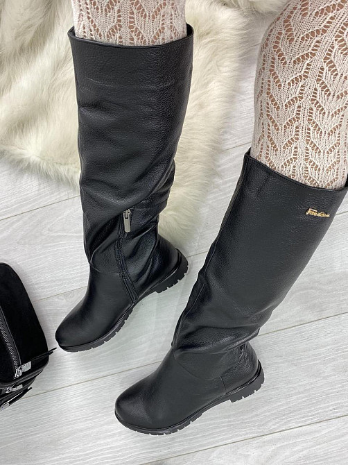 Maxi Сапоги женские Maxi черные натуральная кожа высота 38 см обхват голени 36-39 см размер 36 Коломыя - изображение 5