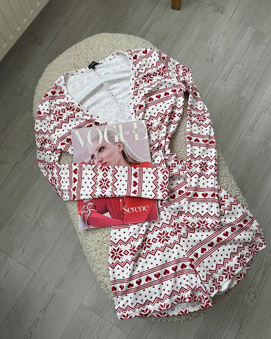 Женский домашний праздничный комбинезон принтованный микродайвинг Бело-красный, 46-48 Одесса - изображение 1