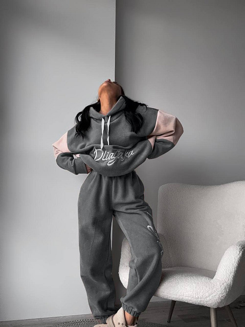 Жіночий теплий костюм з вишивкою Одеса - фото 6