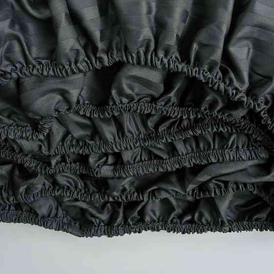 Простынь на резинке односпальная страйп-сатин 100% хлопок 90х200х35см 125г/м2 (Графит) Сумы