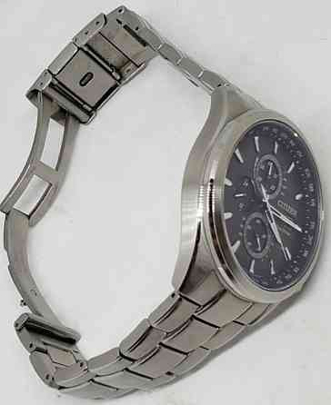 Часы: Citizen Eco-Drive Radio Controlled h800-s084610. Киев