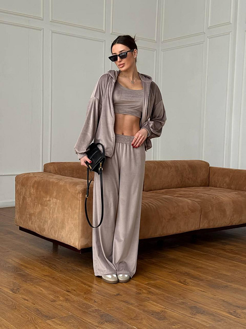 Жіночий повсякденний костюм-трійка: кофта, топ і штани велюр Бежевий, 48/52 Одеса - фото 3