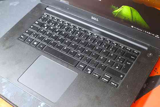 Игровой ноутбук Dell XPS 15 IPS Full HD i5-6300HQ / 8 gb / Ssd 500 gb Идеальное состояние Б\У Киев