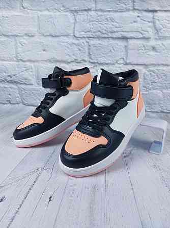 Детские демисезонные кроссовки хайтопы  для девочек 21см Николаев