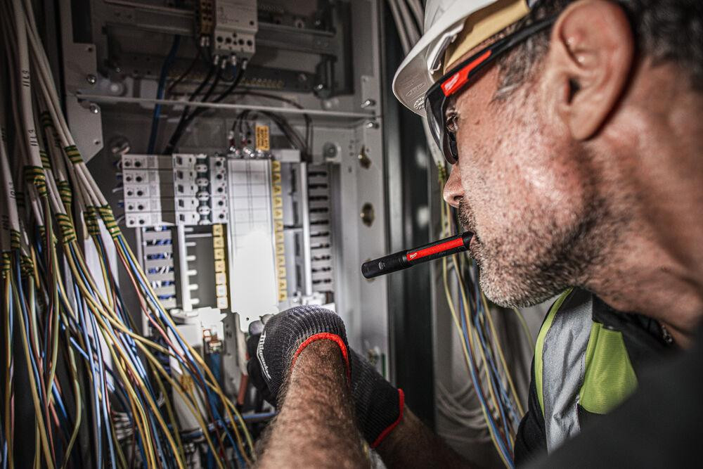 Фонарь компактний с встроенным аккумулятором MILWAUKEE, IR PL250 Одесса - изображение 6