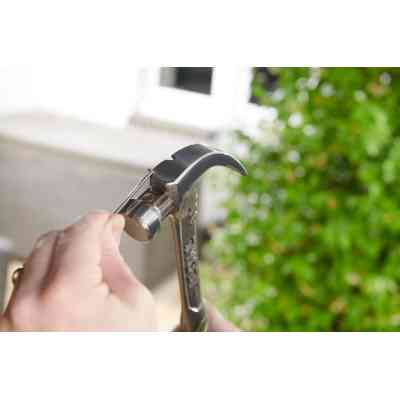 Молоток Ryobi столярний RHHSCC560, 560г, магнітний утримувач, рукоятка скловолокно (5132006036) Вінниця