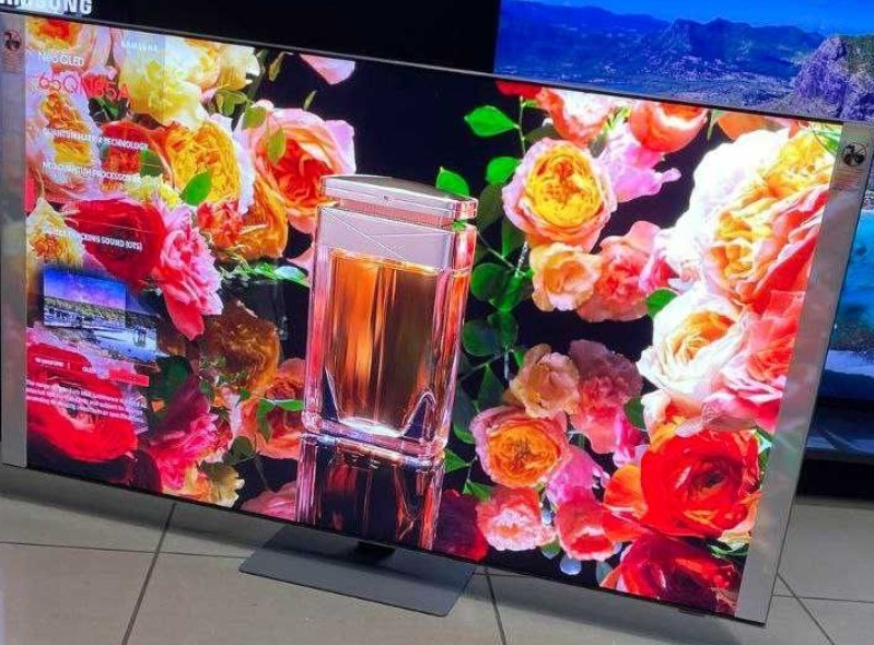 Телевизор Безрамный: 65