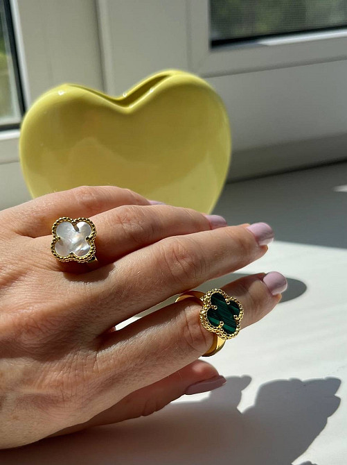 Кольцо Van Cleef позолота 18 К / кольцо клевер белое в золоте Одесса - изображение 3