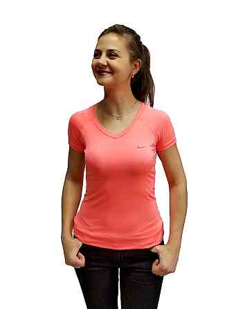 Женская спортивная футболка Nike Киев