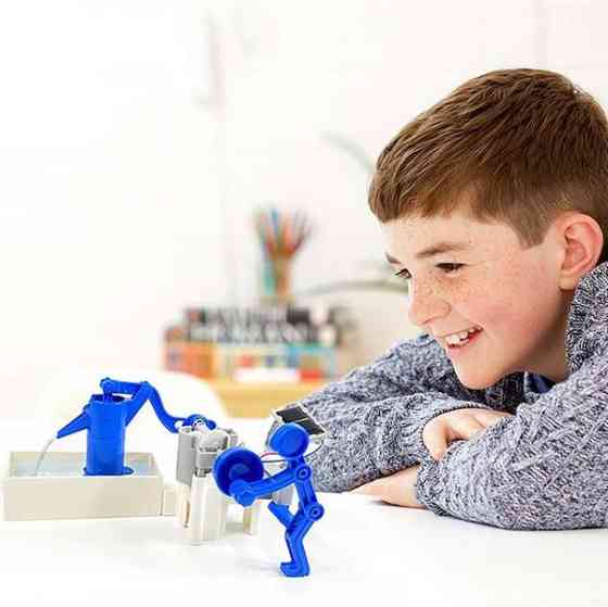 Набір для досліджень 4М Водяний насос на сонячній батареї (00-03425) Харків