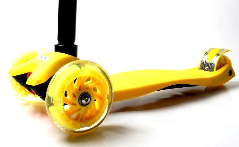 Самокат MAXI Yellow – Сонячний настрій для малюка! Одеса - фото 3