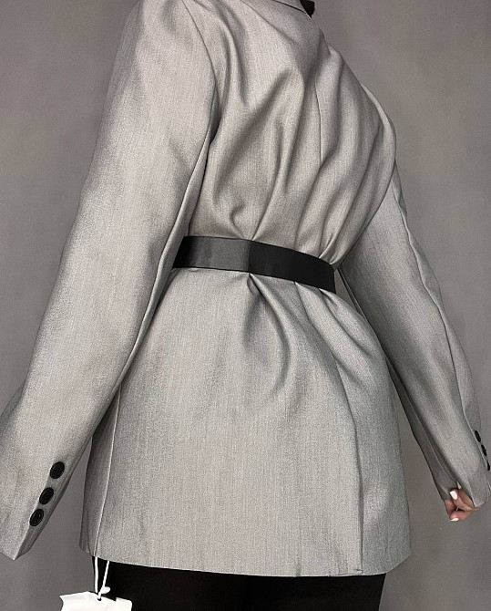Пиджак женский Qidian 6105 оверсайз с ремнем удлиненный свободный крой one size, серый, one size Киев - изображение 9