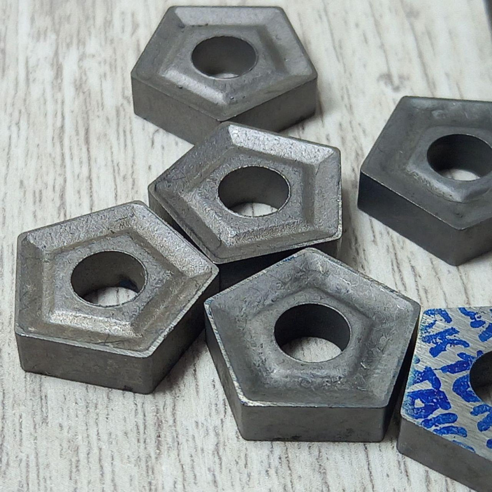 Пластина твердосплавна 10114-110408 Т5К10 - універсальний змінний різець для точної обробки кольорових металів та сталі Харків - фото 4