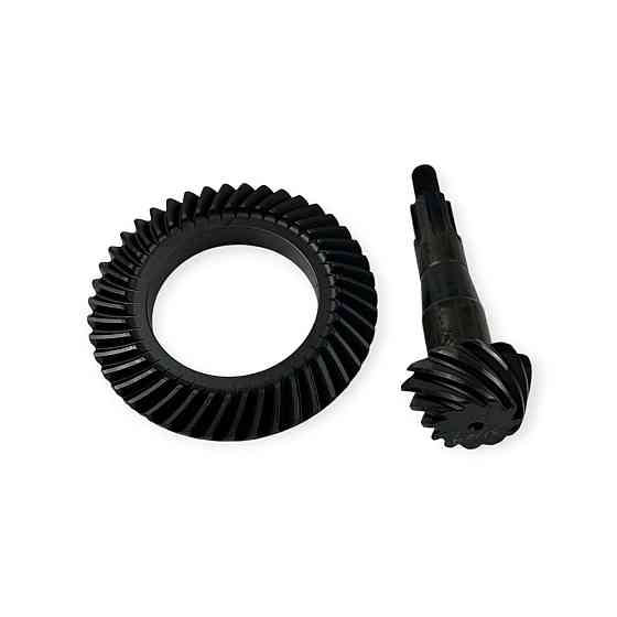 Главная 2106, 21213-21214, 2123 3,9 (11 зубьев) 43*11 пара Мукачево