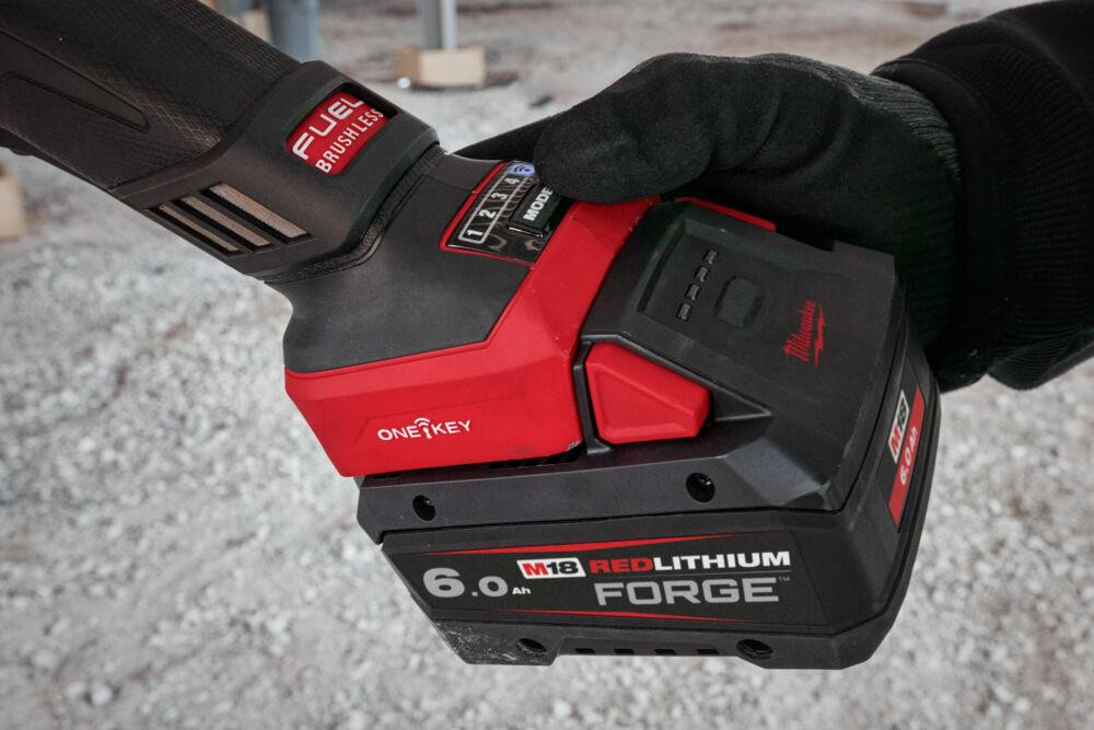 Шлифмашина угловая аккумуляторная MILWAUKEE, M18 FHSAGO125VXPDB2-0X, O125мм (HD кейс) Одесса - изображение 3