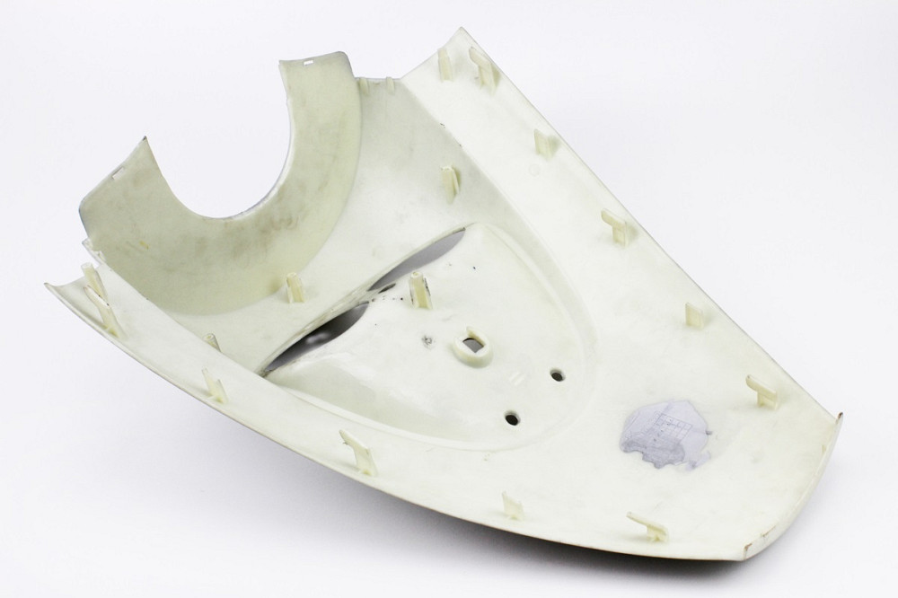 УЦІНКА GRAND PRIX пластик - передній "дзьоб" під фару подвійну, СІРИЙ (подряпина) Київ - фото 2