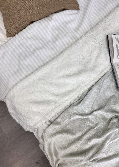 Плед двосторонній 155х200 см (+-5см) рельєфний із штучною овчиною Кремовий з білим (87-074) Київ - фото 6