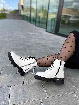 MILLI GOLD Черевики жіночі MILLI GOLD білі натуральна шкіра зима высота 13см размеры 36-39 (284 Коломия