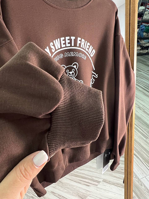 Свитшот женский A-N 25057 с рисунком мишкой впереди оверсайз средней длины комфорт one size, шоколад, one size Киев - изображение 16