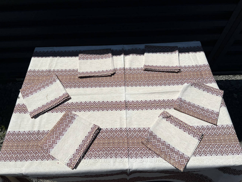 Вышитая скатерть кофейная с салфетками Киев - изображение 3