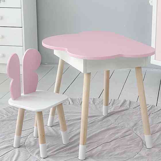 Столик хмаринка з нішею 54х68х50 і стільчик спинка в формі метелика 26х26х24, стіл та стілець в дитячу, рожевий з білим Київ