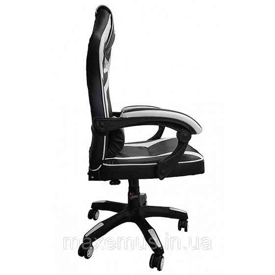 Геймерское раскладное кресло игровое для приставки профессиональное стул компьютерный Bonro B 8 2 7 белый Мостиска