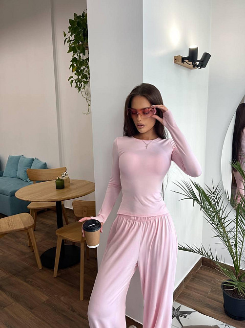 Женский базовый прогулочный костюм двойка: лонгслив и штаны турецкая вискоза Барби, 42/46 Одесса - изображение 4