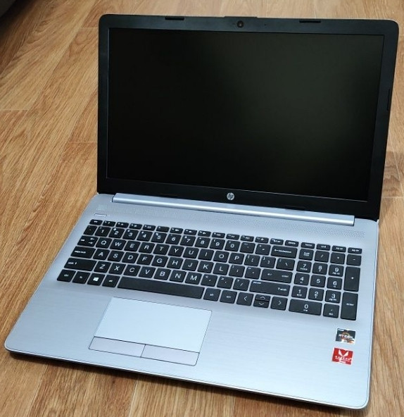 Ноутбук: HP 255 G7 15.6