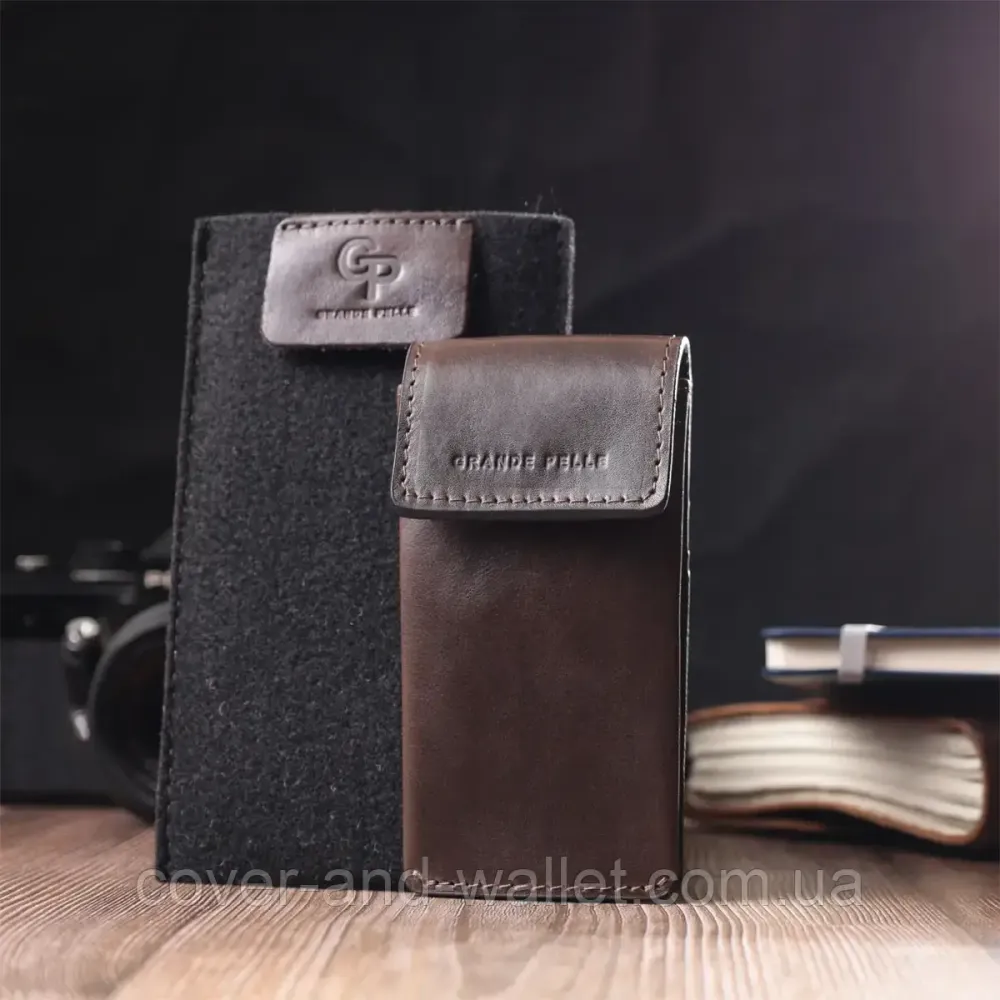 Стильная кожаная ключница коричневого цвета ручной роботы Grande Pelle Киев - изображение 9