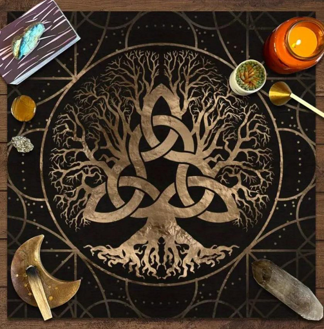 Алтарная скатерть для карт Таро и Рун. Скатерть для гадания 75*75 см. Скатерть кельский узел. Киев - изображение 2