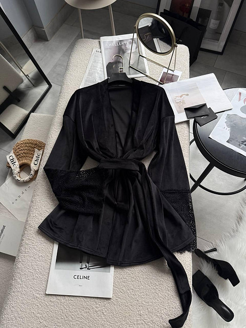 Жіночий стильний романтичний велюровий халат + мереживо Чорний Одеса - фото 3