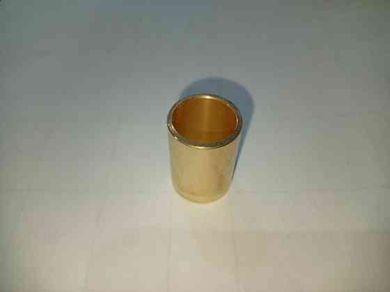 Втулка верхней головки шатуна (латунь) (Ø15mm) мотоцикл Иж Планета Мукачево