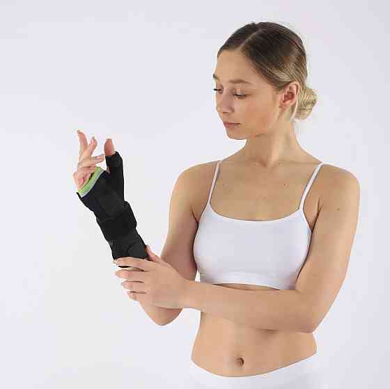 Бандаж для фіксації зап'ястя та великого пальця з металевою пластиною HS21, на ліву руку Розмір M Кам'янець-Подільський