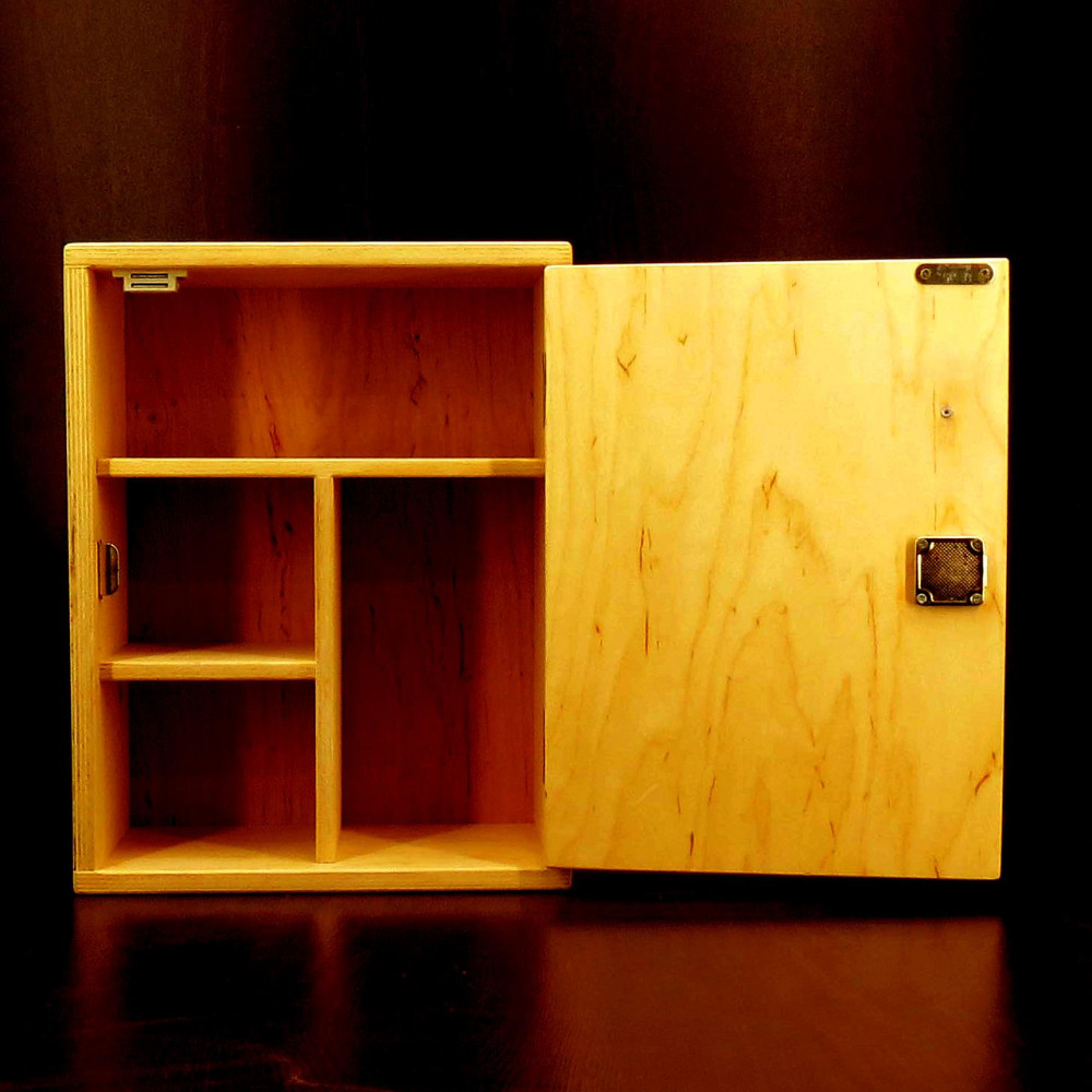 Шкаф настенный 