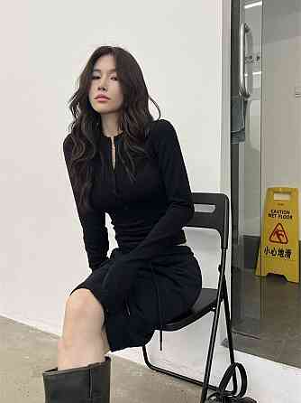 Женский базовый стильный лонгслив из вискозы. Одесса