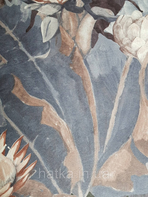 Обои виниловые Decoprint Breeze тропики листья цветы кувшинки коричневые хамелеоны на синем 0.53х10 м Киев - изображение 1