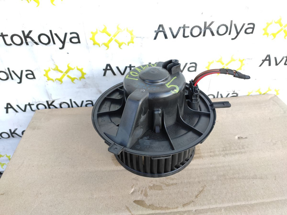 Моторчик пічки VW Golf V 2003-2008 (1K1819015) Ковель - фото 1