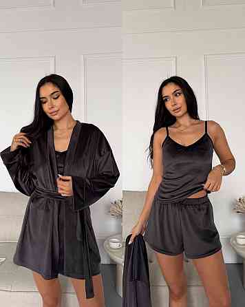 Женский повседневный домашний велюровый комплект тройка: халатик+майка+шорты Одесса