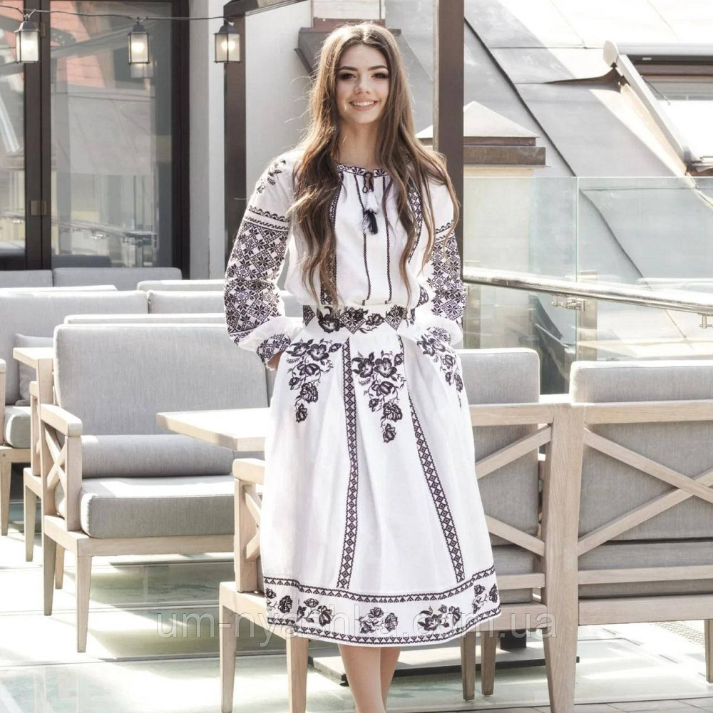 Вишитий костюм жіночий на льоні Неповторний р. S Кривий Ріг - фото 9