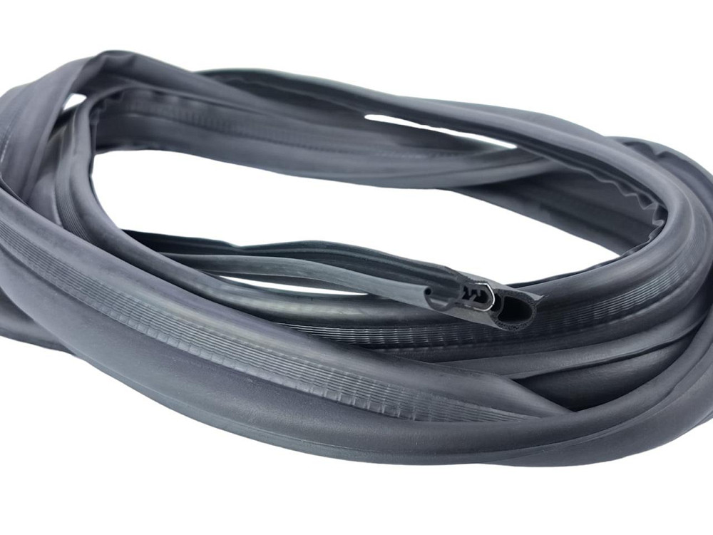 Уплотнитель 2110, 2111, 2112 (3920 мм) багажника Мукачево - изображение 2