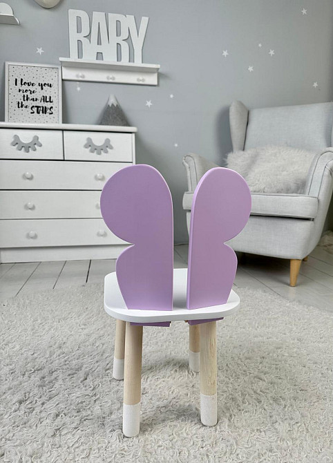 Дитячий столик білий і стільчик фіолетовий метелик. Столик із нішею для олівців і розмальовок Київ - фото 9