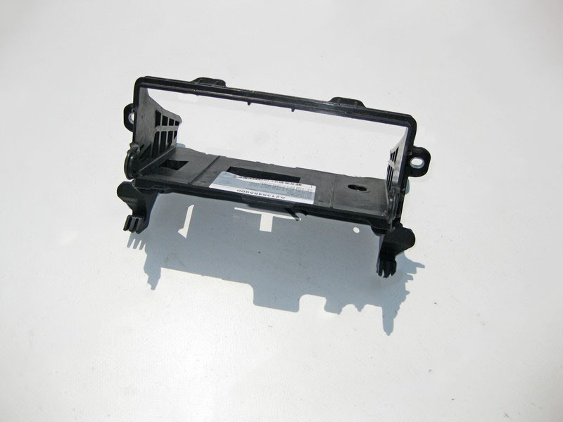 Mercedes-Benz  A2135455900 Кронштейн магнітоли пластиковий E-Class W213 C238 G-Class W463 CLS C257 Одесса - изображение 3