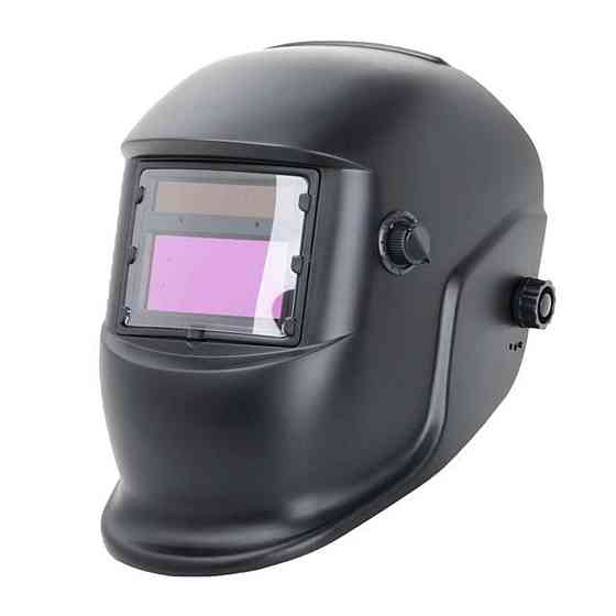 Маска сварщика Хамелеон плав. регулировка, класс светофильтра 1/2/1/2, 2 сенсора, DIN9-13, 1/25000С, см.окно 93х43 мм, РР Мукачево